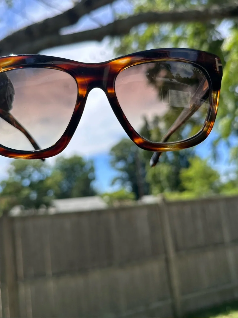 Tom Ford®️ Tortoise Framed “CELINA”Havana Sunglasses • EUC